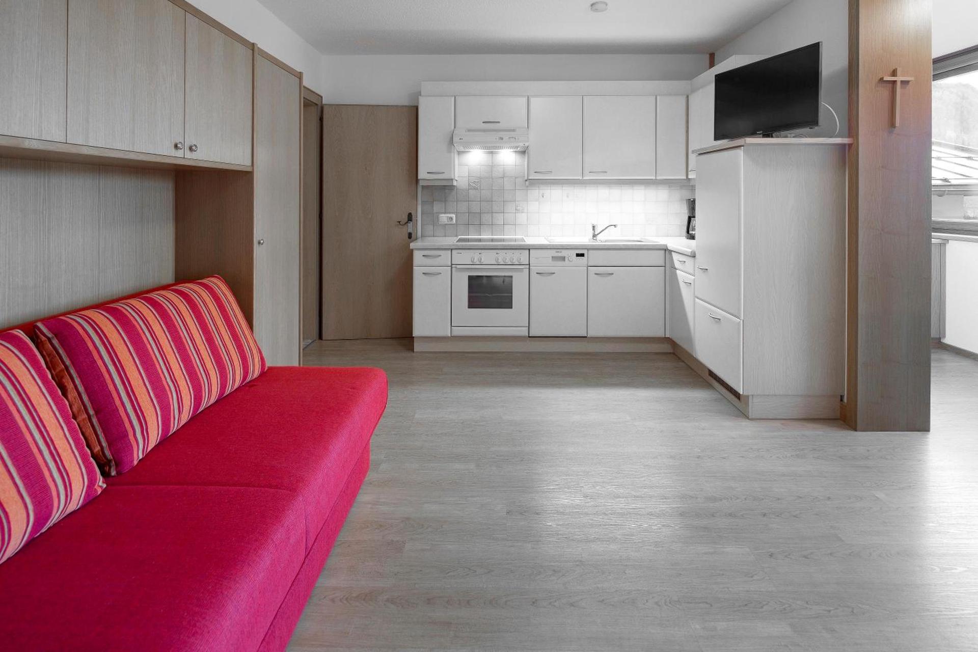 Apartment mit 1 Schlafzimmer und Balkon - Top 6 - 2