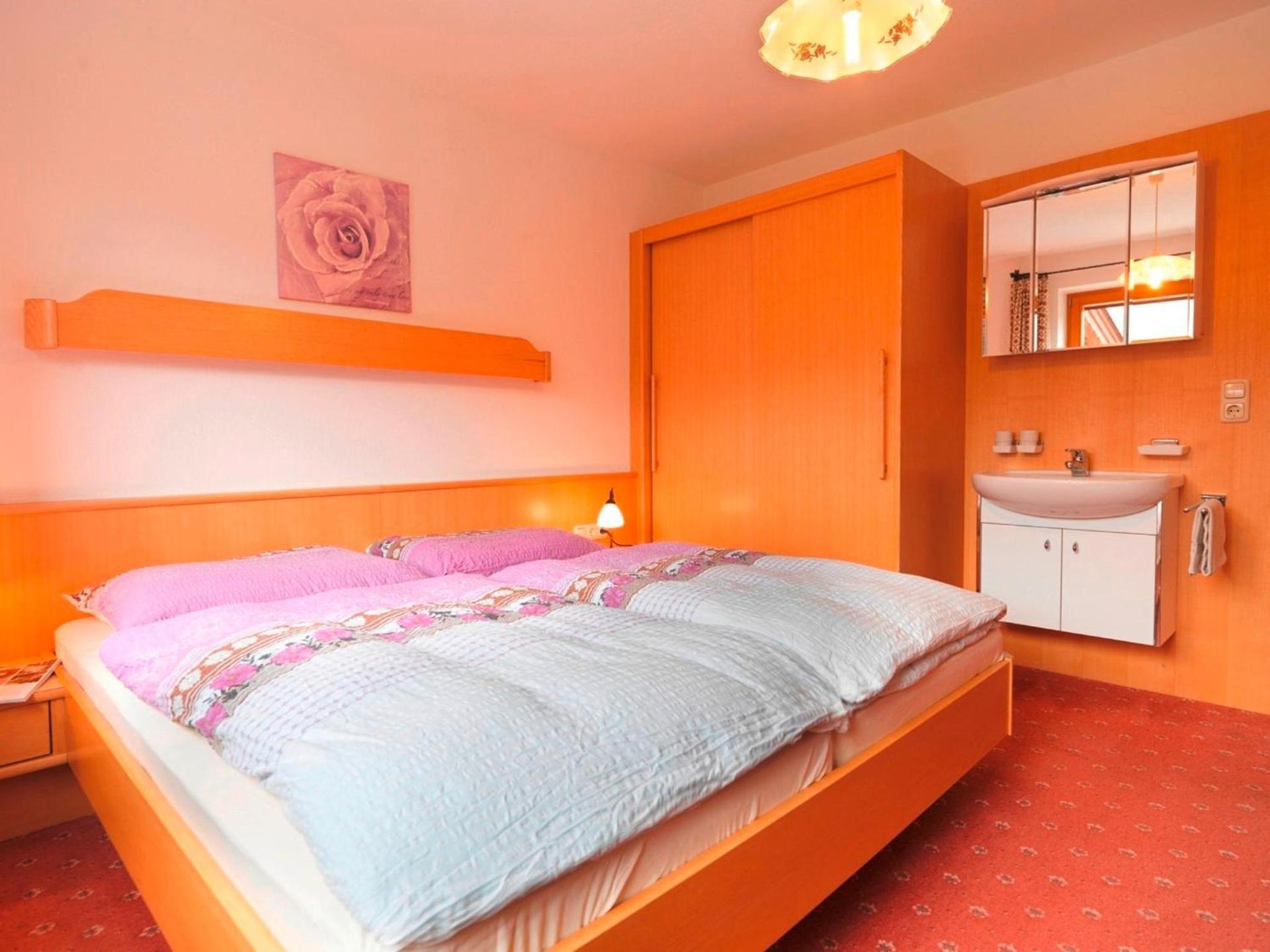 Apartment mit 2 Schlafzimmern und Terrasse TOP 2