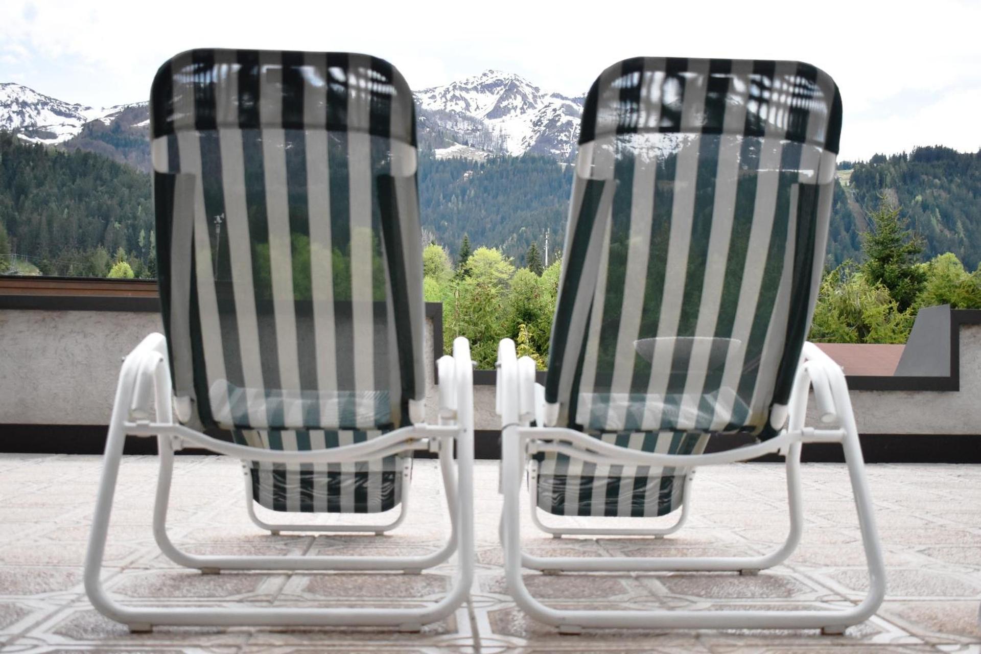 Apartment mit 2 Schlafzimmern und Terrasse TOP 2 - 3
