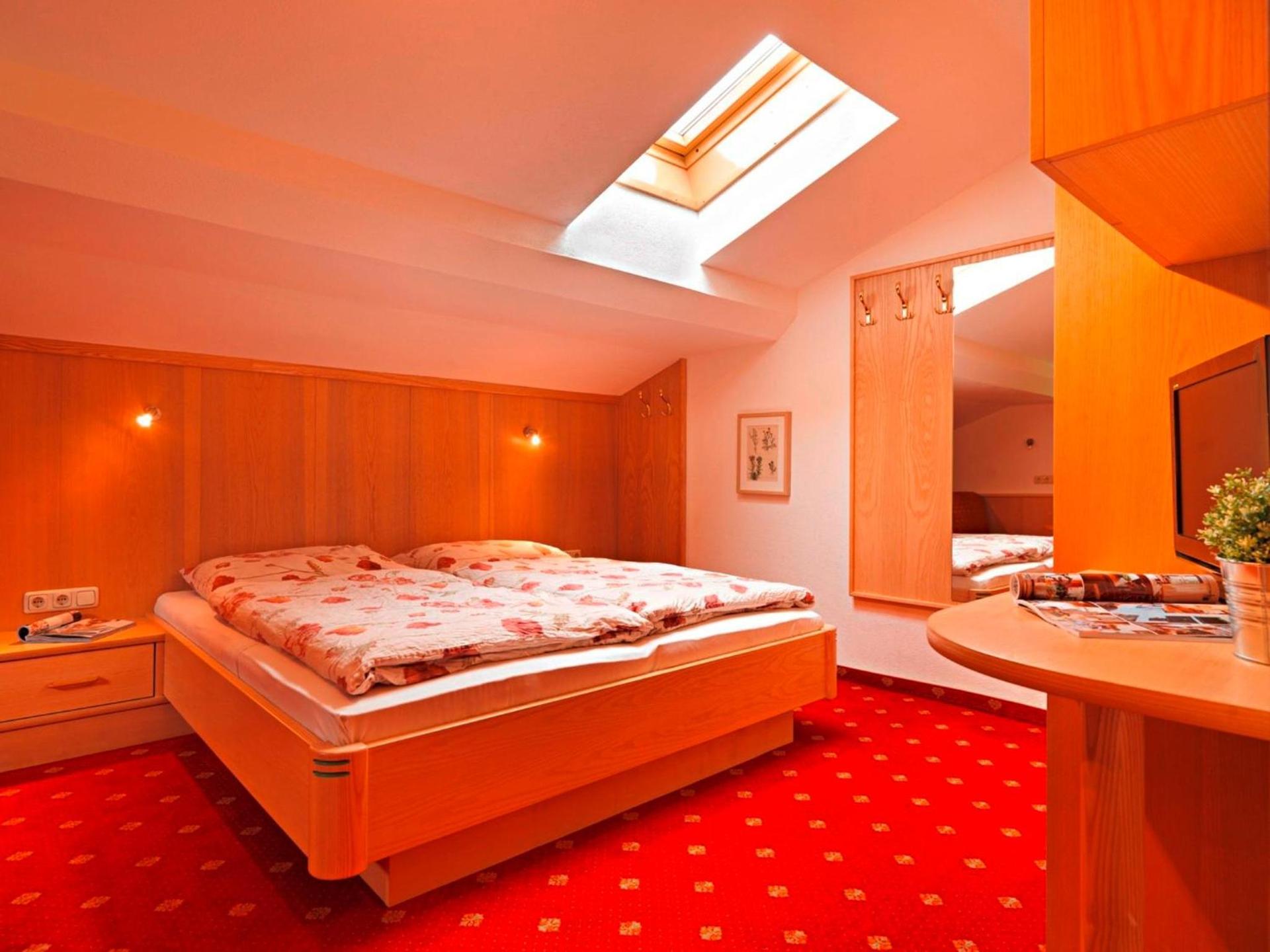 Apartment mit 2 Schlafzimmern und Balkon - Top 8
